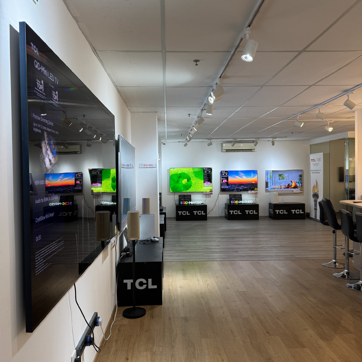 TCL Singapore Flagship store